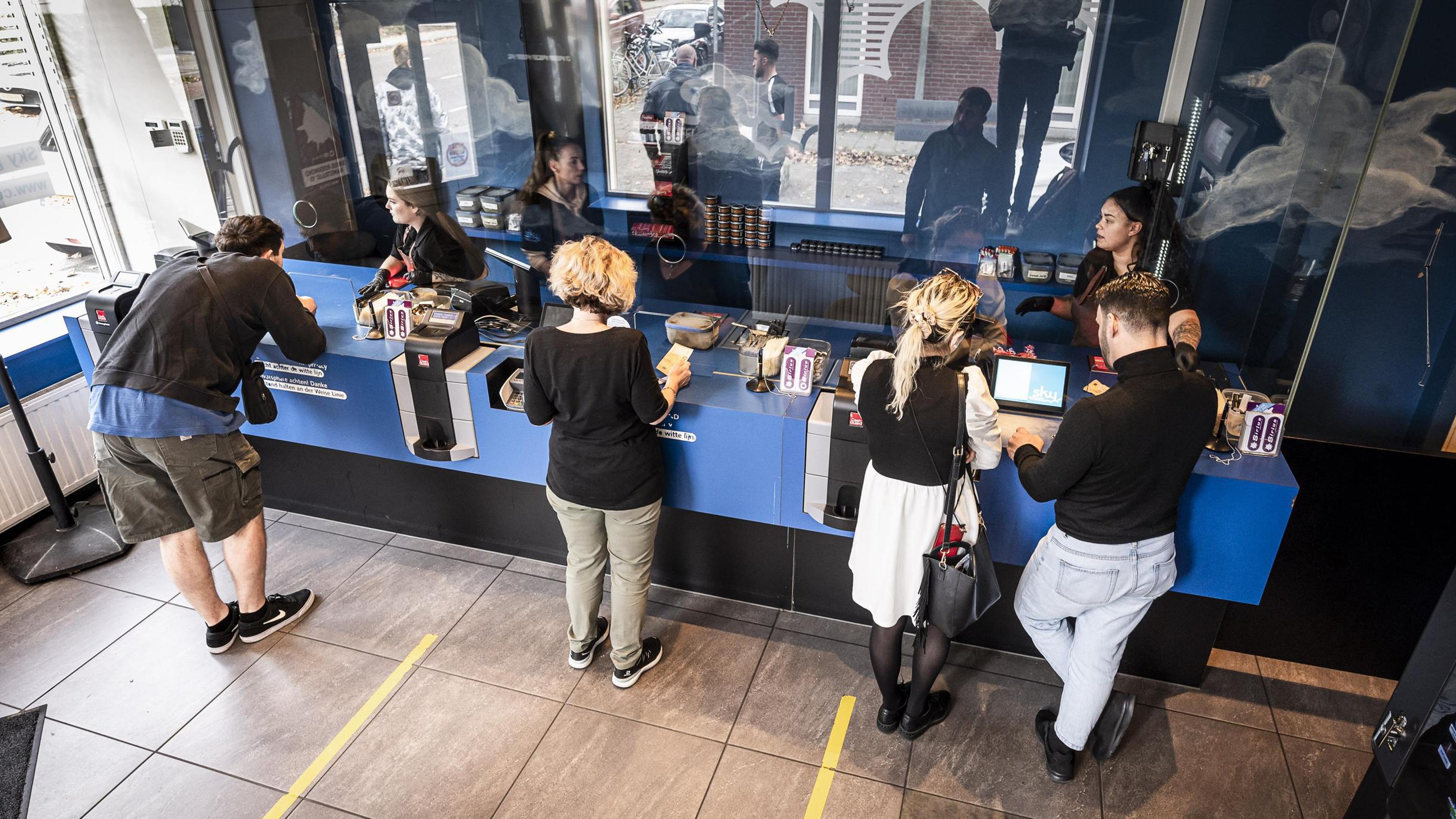 Coffeeshopbeleid werpt schaduw vooruit: Asenray uit zorgen in brief aan gemeente